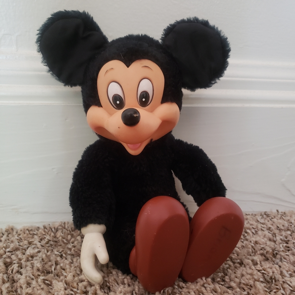 Rare Vintage Applause Mickey plush toy - Picture 10 of 10